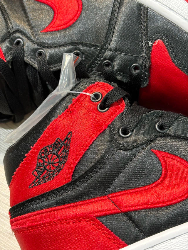 Jordan 1 Satin Red