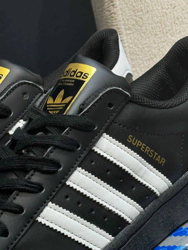 Adidas Superstar