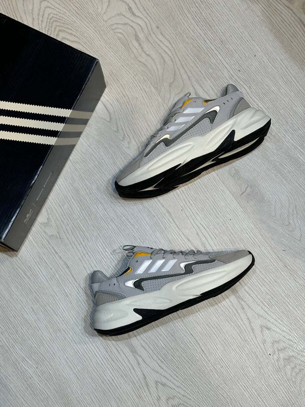 Adidas Ozweego
