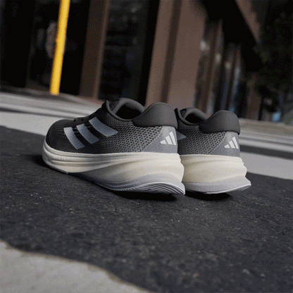 ADlDAS SUPERNOVA RlSE 2: HIGH QUALITY