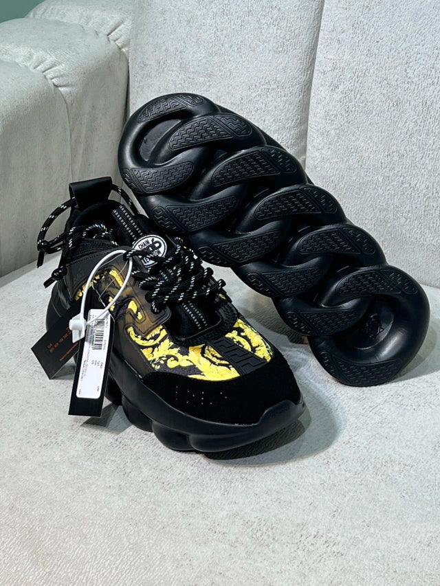 Versace Chain Reaction