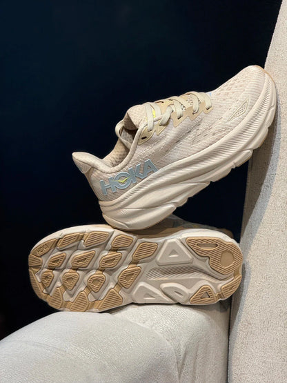 HOKA Clifton 9
