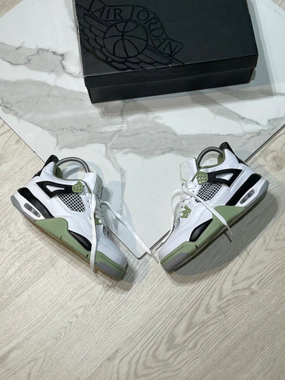 Jordan 4 Seafoam