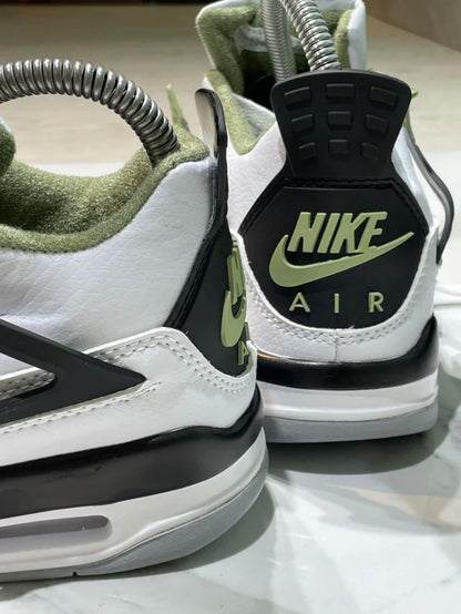 Jordan 4 Seafoam