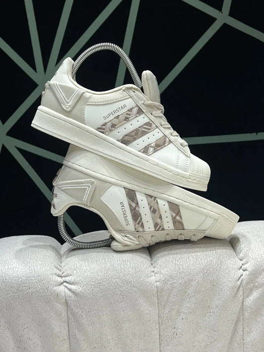 Adidas Superstar