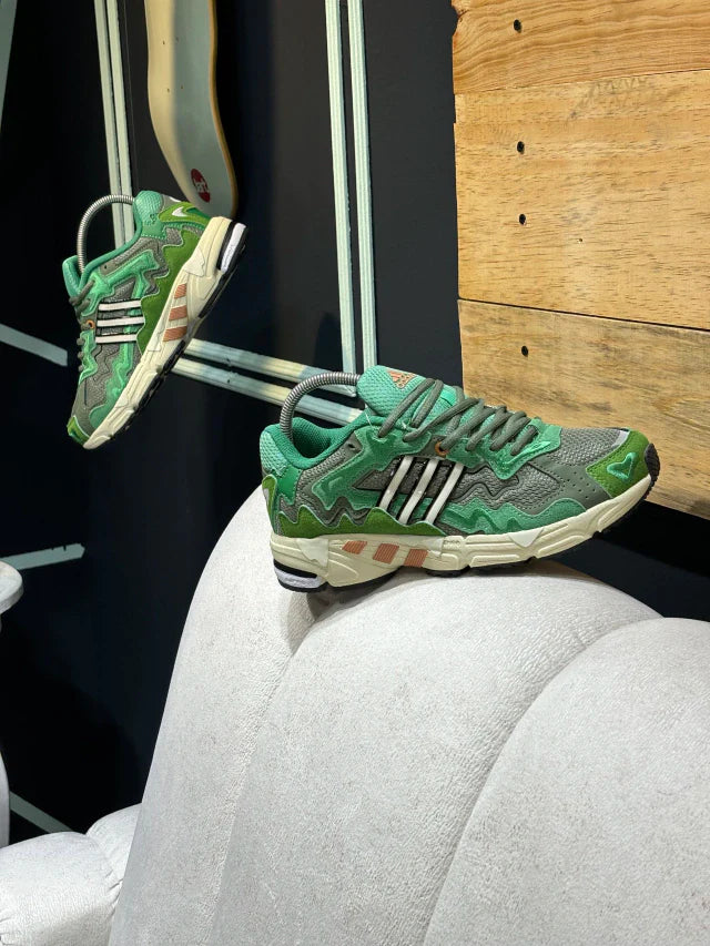 Adidas Response x Bad Bunny