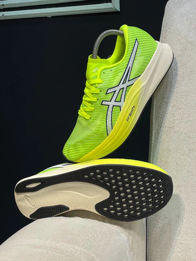 ASICS Metaspeed FF BLAST