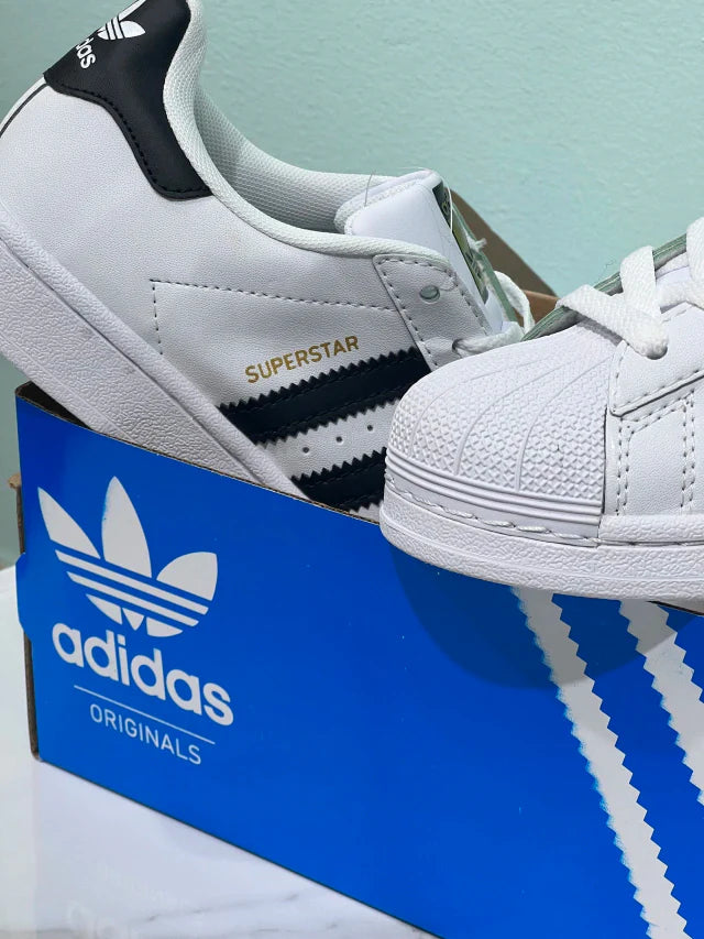 Adidas Superstar