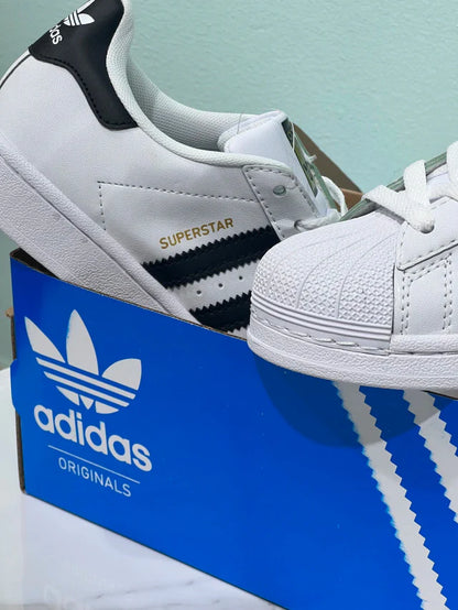 Adidas Superstar